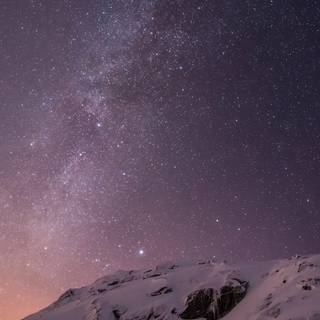 Official iPhone 8 wallpaper