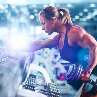 Woman bodybuilder desktop wallpaper