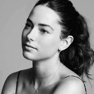 Mariel Molino wallpaper