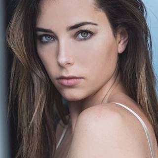 Mariel Molino wallpaper