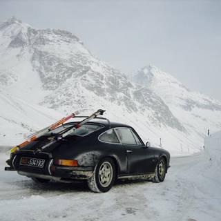Porsche 911 winter wallpaper