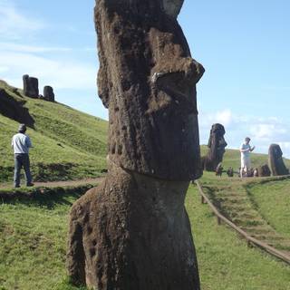 Moai phone wallpaper