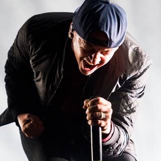 Chester Bennington phone wallpaper