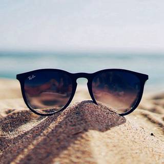 Glass iPhone wallpaper