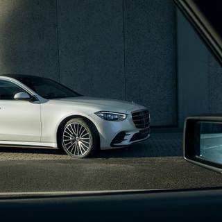 Mercedes Benz S Class iPhone wallpaper