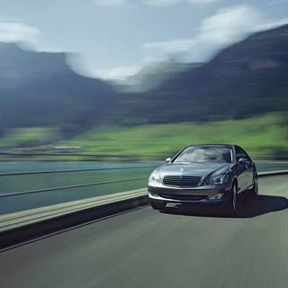 Mercedes W221 wallpaper