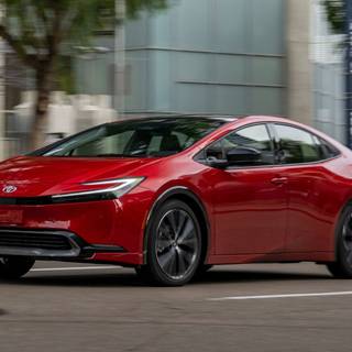 Toyota Prius 2024 wallpaper