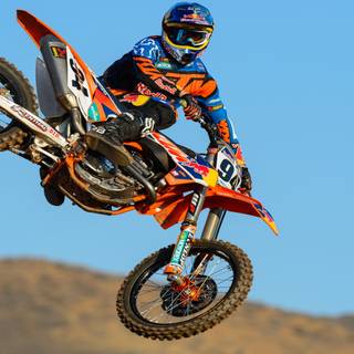 Dirt bike riders wallpaper