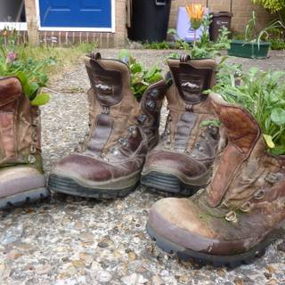 Broken boot wallpaper