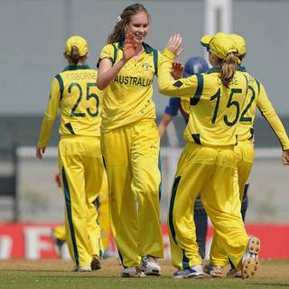 Holly Ferling wallpaper