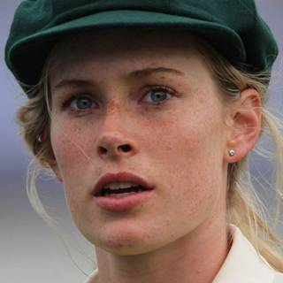 Holly Ferling wallpaper