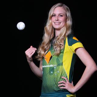 Holly Ferling wallpaper