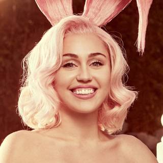 Miley Cyrus iPhone wallpaper