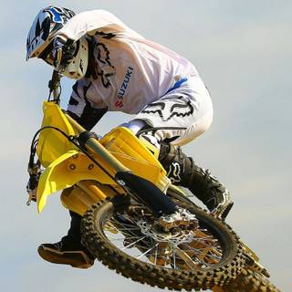 Suzuki phone wallpaper