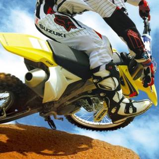 Suzuki phone wallpaper