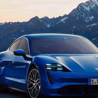 Blue Porsche iPhone wallpaper
