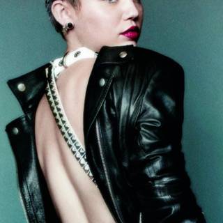 Miley Cyrus iPhone wallpaper