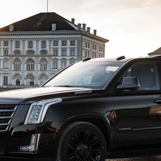 Cadillac Escalade iPhone wallpaper