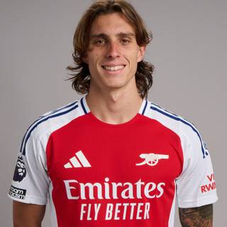 Riccardo Calafiori wallpaper