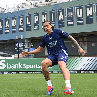 Riccardo Calafiori wallpaper