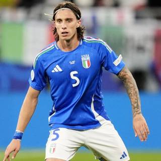 Riccardo Calafiori wallpaper