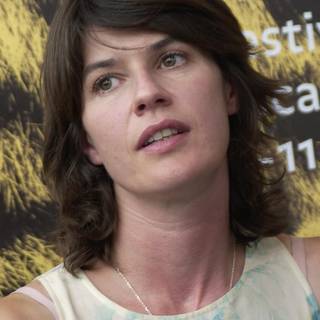 Irène Jacob wallpaper