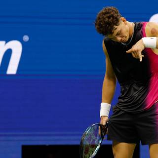 Ben Shelton wallpaper