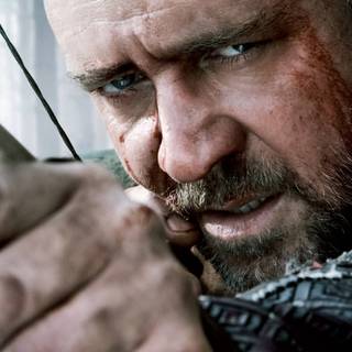 Russell Crowe desktop wallpaper