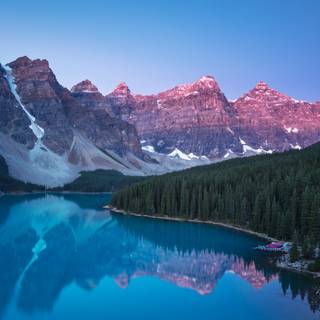 Canadian Rockies Moraine Lake wallpaper