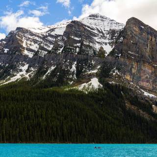 Canadian Rockies Moraine Lake wallpaper