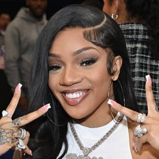 GloRilla rapper wallpaper