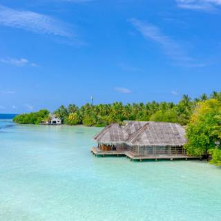 Maldives overwater bungalows wallpaper