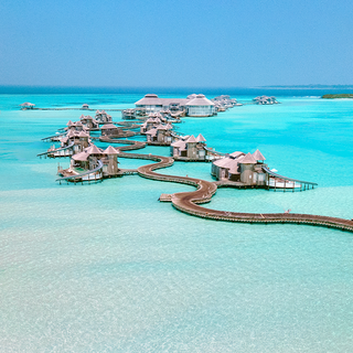 Maldives overwater bungalows wallpaper