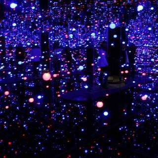 Yaoyi Kusama desktop wallpaper