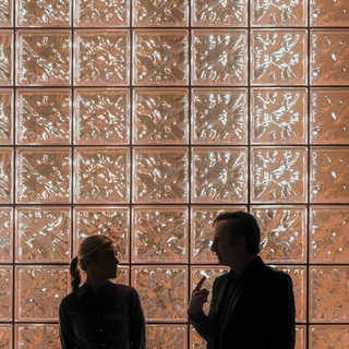 Saul and Kim wallpaper