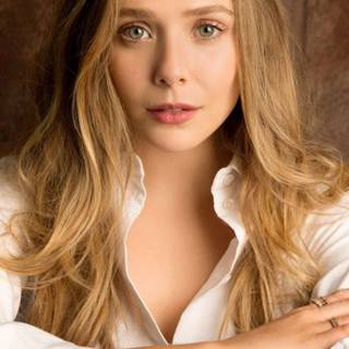 Elizabeth Olsen phone wallpaper