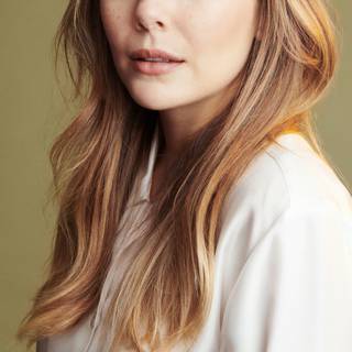 Elizabeth Olsen phone wallpaper