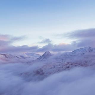 Winter foggy mountain wallpaper