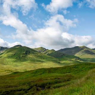 Scotland Highlands and Rolling Green Hills wallpaper