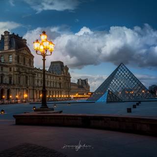 Paris France Louvre Pyramid wallpaper