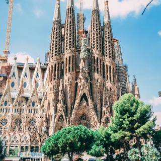 Barcelona Spain La Sagrada Familia wallpaper