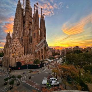 Barcelona Spain La Sagrada Familia wallpaper