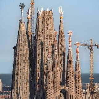 Barcelona Spain La Sagrada Familia wallpaper