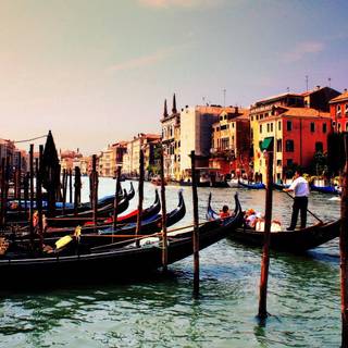 Venice Italy Gondolas wallpaper