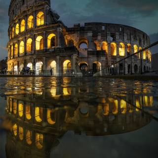 Rome Italy Colosseum at night wallpaper
