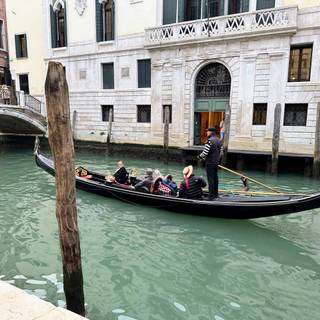 Venice Italy Gondolas wallpaper