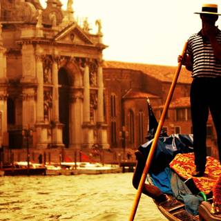 Venice Italy Gondolas wallpaper