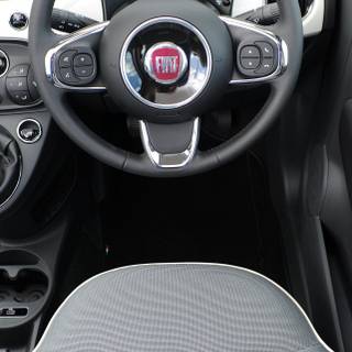 Fiat 500x wallpaper
