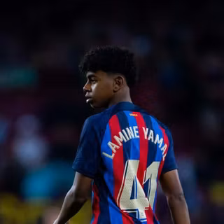 Lamine Yamal aesthetic wallpaper