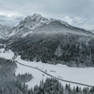 Snow place wallpaper